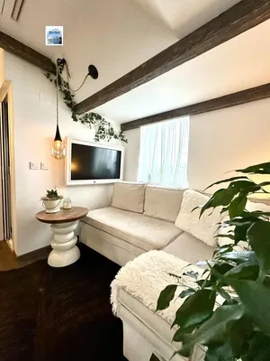 Obývací pokoj; přirozené světlo, moderní styl