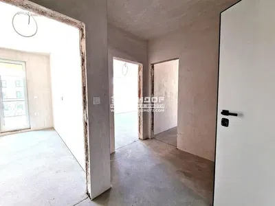 Sonstiges; tageslicht, renovierungsbedürftig