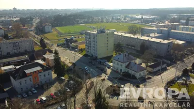Haus und umgebung; blick