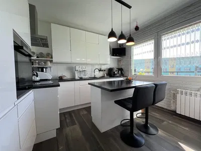 Cuisine; électroménager, lumière naturelle, style moderne