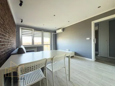 Dnevni boravak; prirodna svjetlost, moderan stil