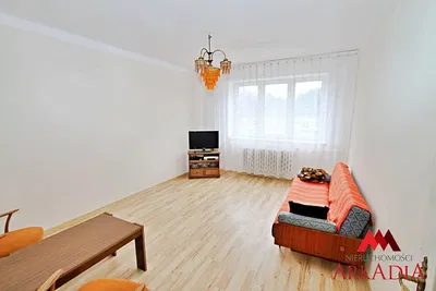 Salon; parquet, lumière naturelle