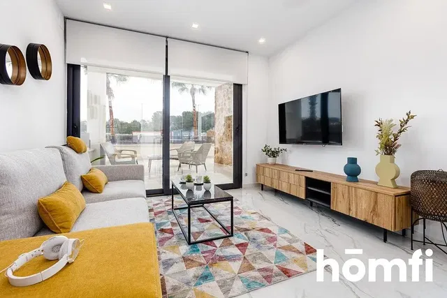 Wohnzimmer; blick, tageslicht, moderner stil