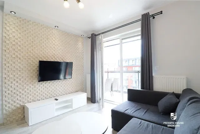 Дневна соба; поглед, природно светло