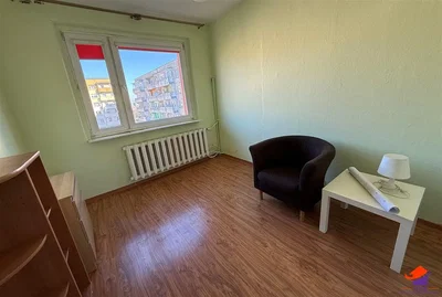 Dnevna soba; pogled, drveni pod, prirodno svjetlo