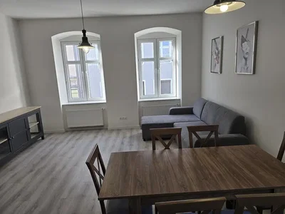 Woonkamer; natuurlijk licht, moderne stijl