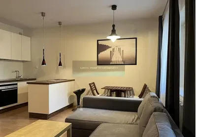 Salon; style moderne, lumière naturelle