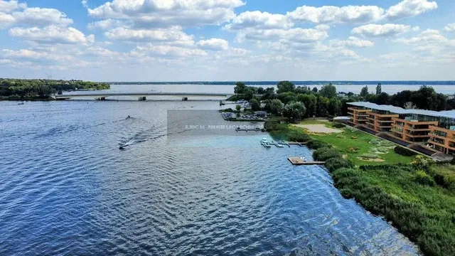 Dom i otoczenie; widok