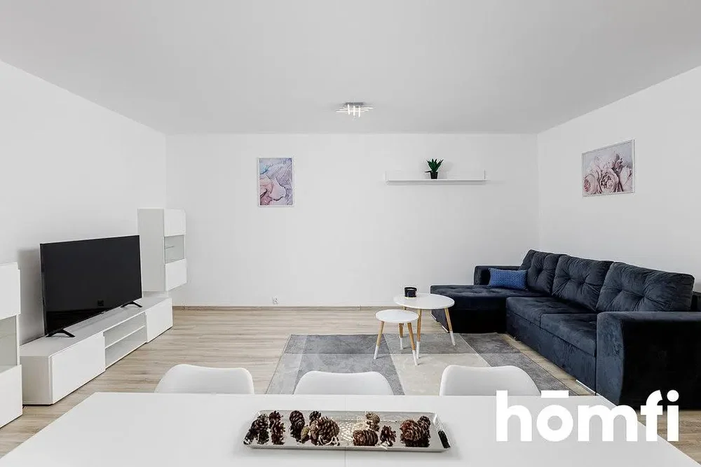 Salon; style moderne, parquet, lumière naturelle