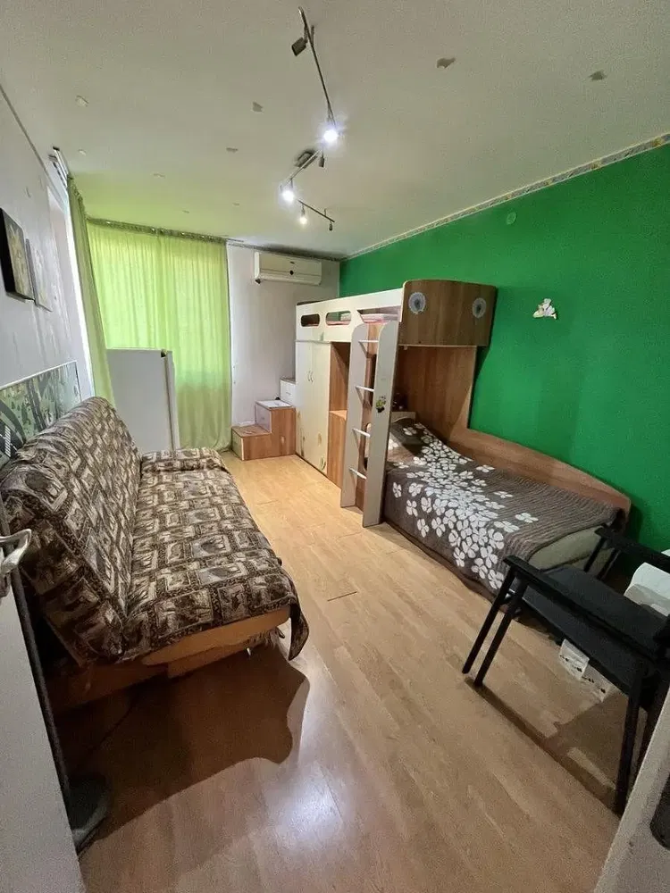 Kids room; natural light, wood floor