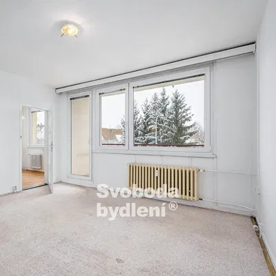 Ložnice; přirozené světlo, výhled