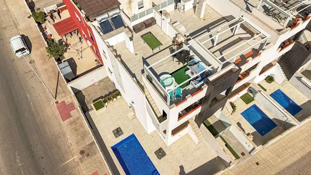 Haus und umgebung; blick