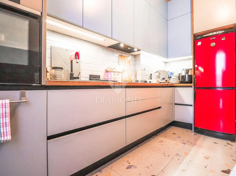 Küche; küchengeräte, renoviert