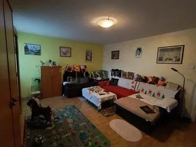 Dnevna soba; prirodno svjetlo, moderni stil