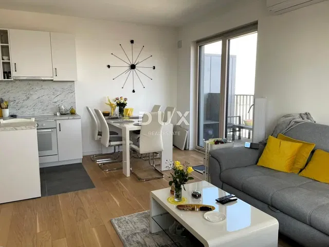 Living room; view, modern style, natural light