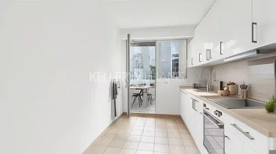 Mutfak; mutfak aletleri, fayans zemin, manzara, doğal ışık, modern stil