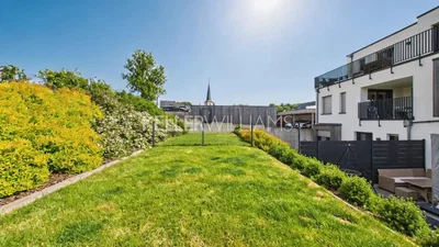 Kuća i okolina; pogled