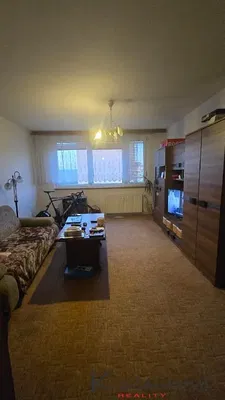 Obývačka; prirodzené svetlo, moderný štýl