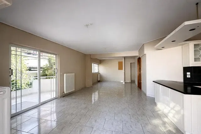 Dnevna soba; pločice, pogled, prirodno svjetlo