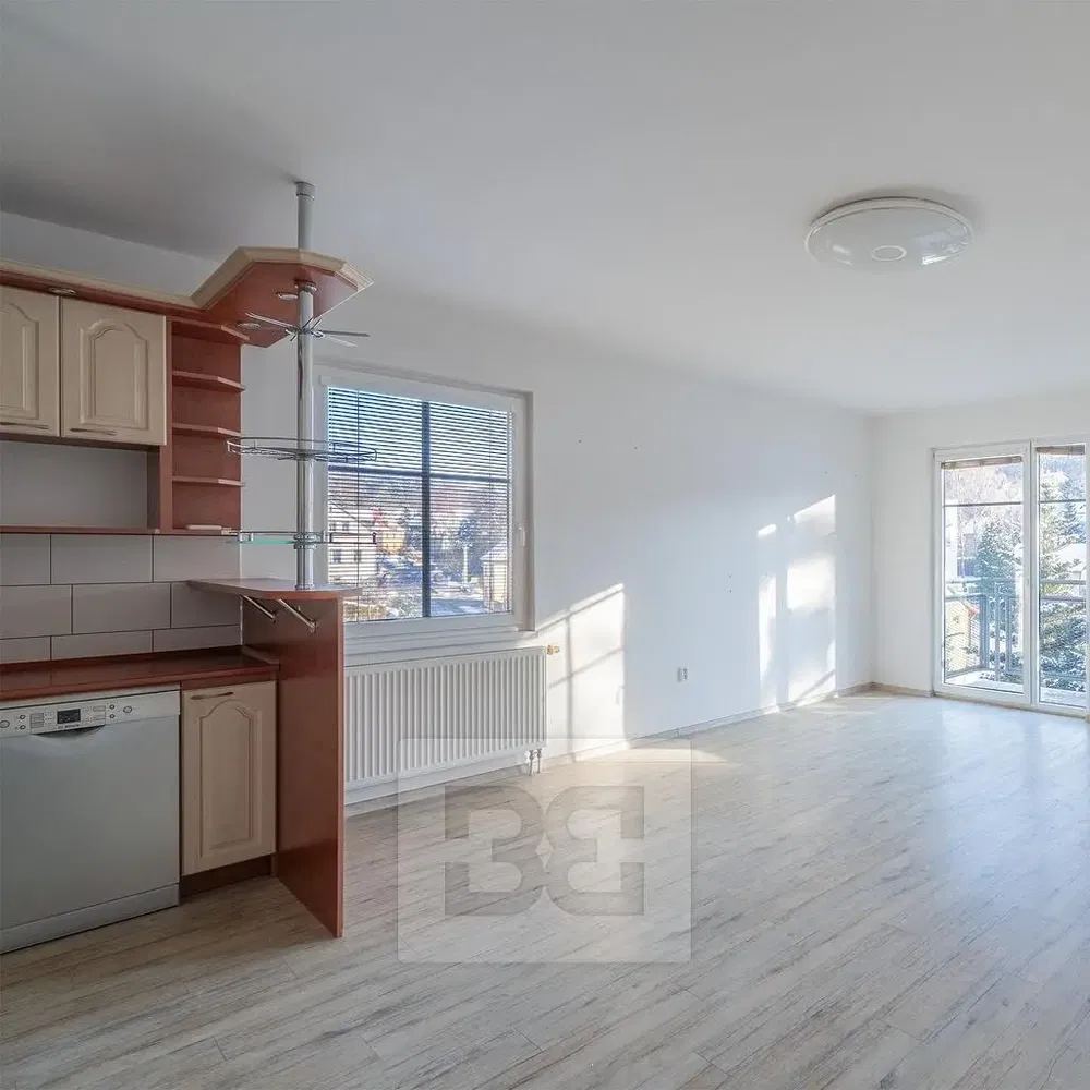 Kitchen; view, natural light