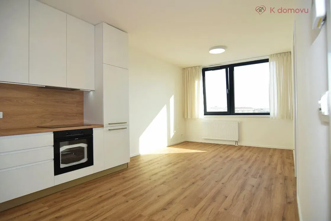 Mutfak; mutfak aletleri, doğal ışık, modern stil, tadilatlı