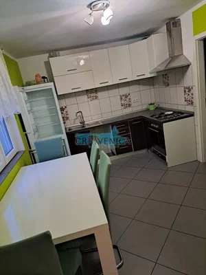 Cuisine; électroménager, carrelage