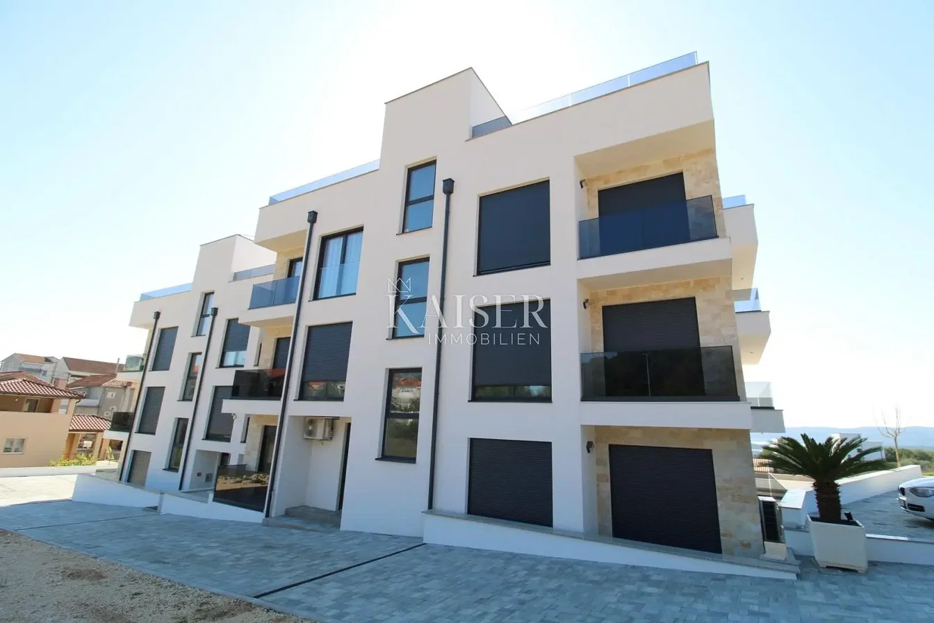 Maison et environs; vue