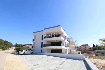 Maison et environs