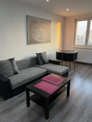 Dnevna soba; moderni stil, pločice