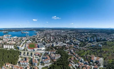 Haus und umgebung; blick