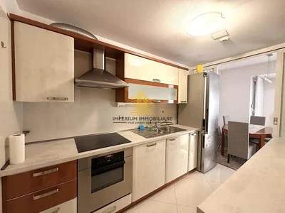 Küche; küchengeräte, renoviert, tageslicht, moderner stil