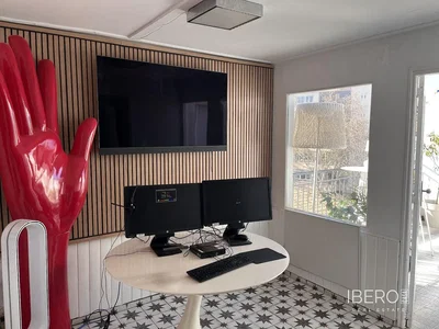 Друго; плочки, гледка, естествена светлина