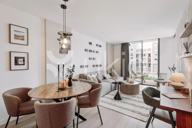 Wohnzimmer; blick, tageslicht, moderner stil