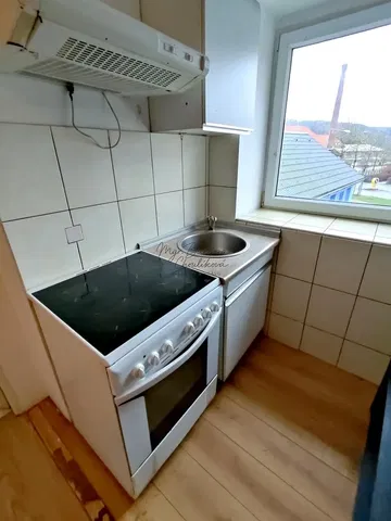 Keuken; keukenapparatuur, uitzicht
