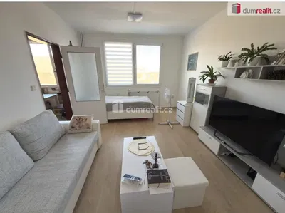 Soggiorno; luce naturale, stile moderno