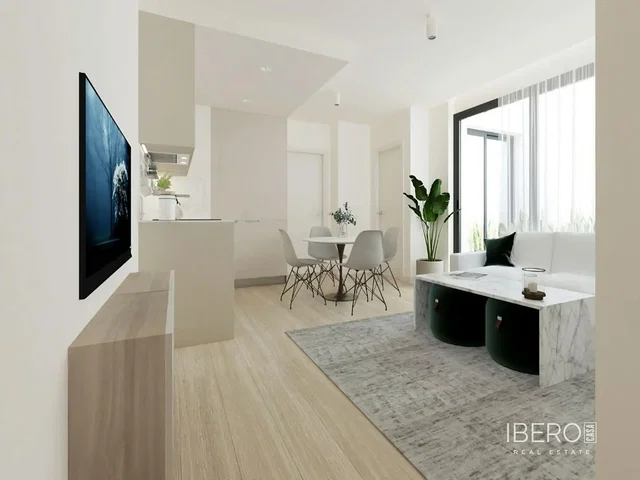 Woonkamer; natuurlijk licht, moderne stijl, houten vloer