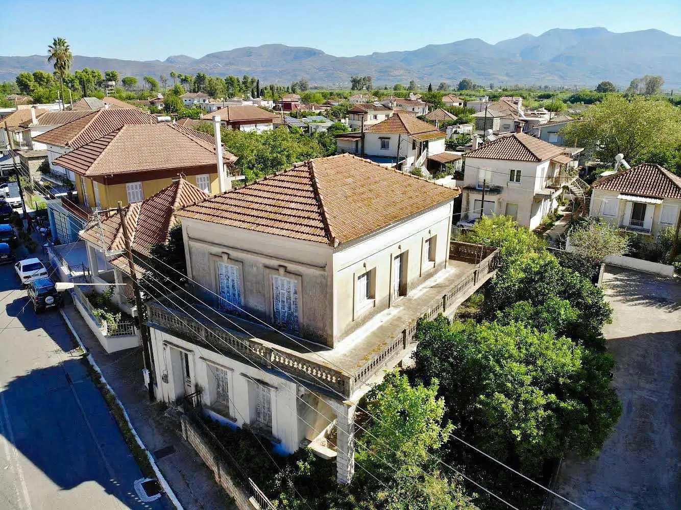 Maison et environs; vue