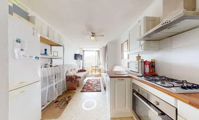 Mutfak; mutfak aletleri, doğal ışık, modern stil