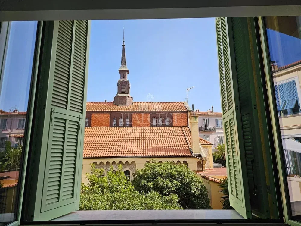 Balkon; manzara, doğal ışık