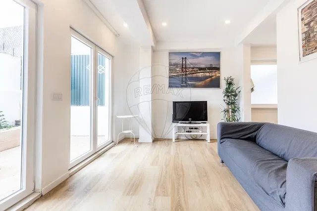 Wohnzimmer; blick, tageslicht, moderner stil, holzboden