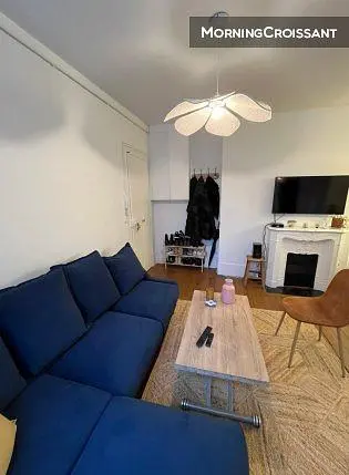 Soggiorno; camino, stile moderno