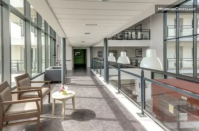 Soggiorno; vista, luce naturale