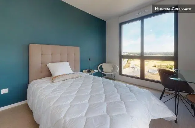 Bedroom; view, natural light