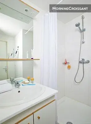 Badezimmer; tageslicht, renoviert