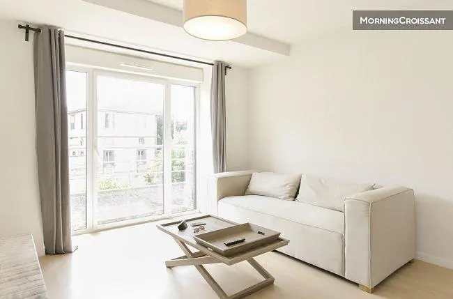 Wohnzimmer; tageslicht, moderner stil