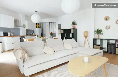 Wohnzimmer; tageslicht, moderner stil