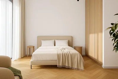 Slaapkamer; natuurlijk licht, houten vloer, moderne stijl