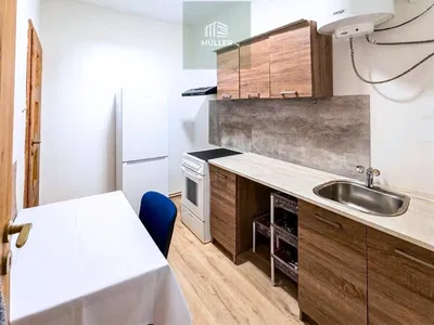 Mutfak; mutfak aletleri, su ısıtıcısı