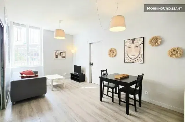 Living room; natural light, modern style