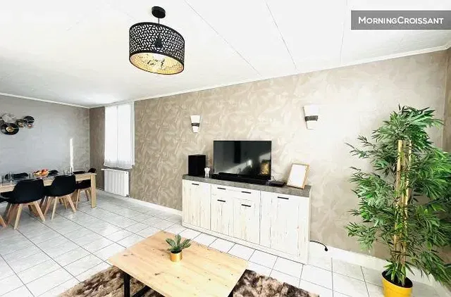 Obývací pokoj; přirozené světlo, moderní styl